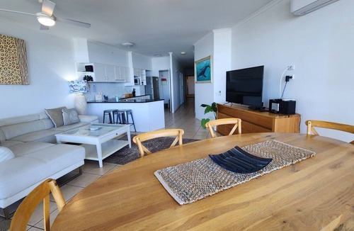 Point Lookout Resort | Premier Oceanfront - Large spacious 3 Bedroom in Resort