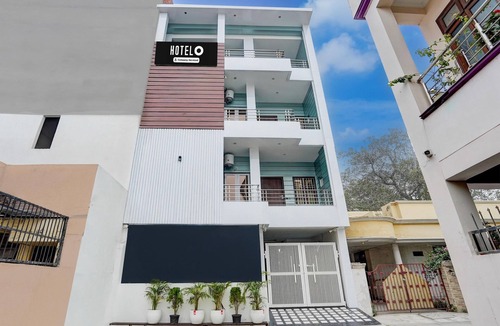 Bareilly House | Premium Neelam Hotel