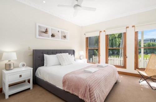 Geelong House | Premium Waterfront Stay in the heart of Geelong