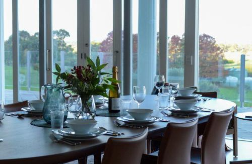 Yarra Glen Villa | Prestigious Yarra Valley Retreat