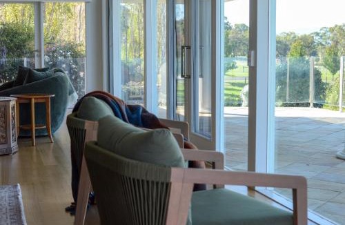 Yarra Glen Villa | Prestigious Yarra Valley Retreat