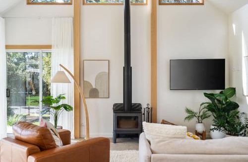 Kioloa House | Pretty Beach Barn