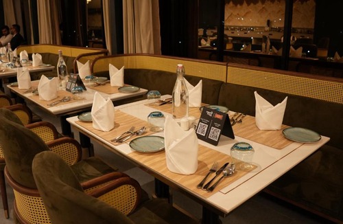 Rau Hotel | Pride Plaza Indore
