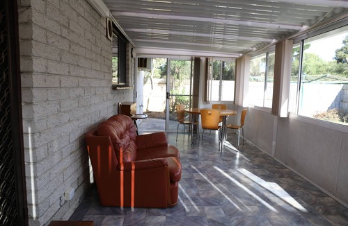 Capel Sound House | Prime beach location - hop, skip and a jump to the sands of Capel Sound.