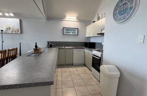 Kalbarri Apartment | Prime Waterfront Apartment 1 in Kalbarri Views, Space and Location