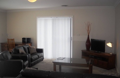 Orange Villa | Prince Street Executive Villa