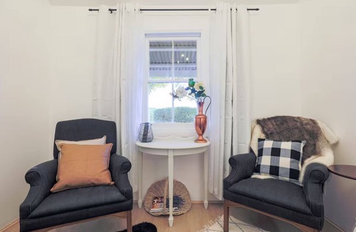 Korumburra Apartment | Princes Cottage, Korumburra