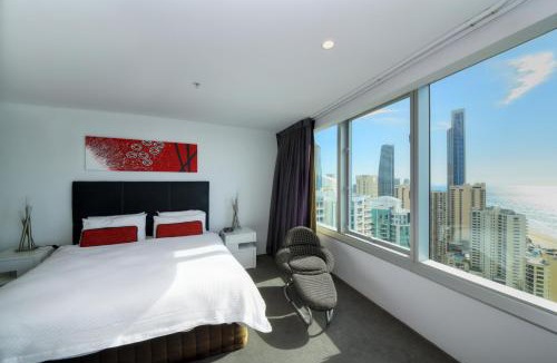 Surfers Paradise Apartment | Private Apartment with Ocean Views at Q1 Resort