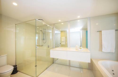 Surfers Paradise Apartment | Private Apartment with Ocean Views at Q1 Resort