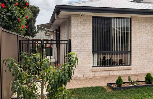 Capalaba Apartment | Private Guest Suite in Capalaba Modern & Quiet