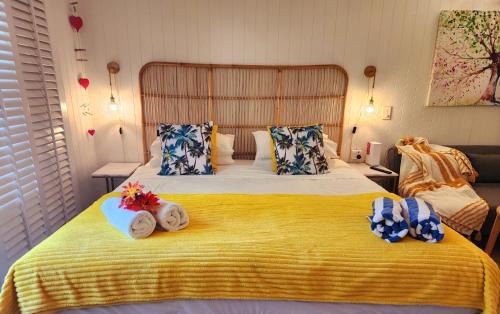 Port Douglas Apartment | Private Hotel Studio Apartment - Full Kitchen
