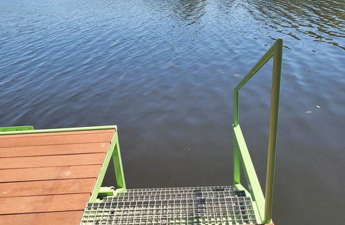 Lake Bennett House | Private pontoon on the lake with everything you need!