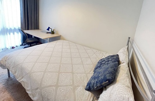 Florey House | Private Room in a large beautiful house
