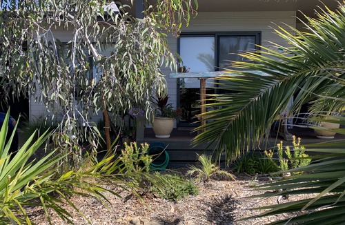 Tootgarook House | Private , tranquil cosy retreat with massage chair-l