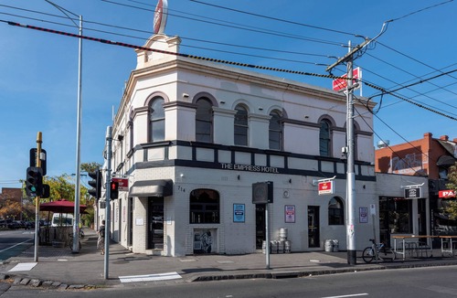 Fitzroy North Apartment | Private Unit in Heritage Building in Fitzroy North