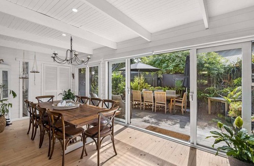 Anglesea House | Private Villa Style with Poolside Luxury!