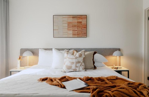 Essendon Apartment | Punthill Essendon