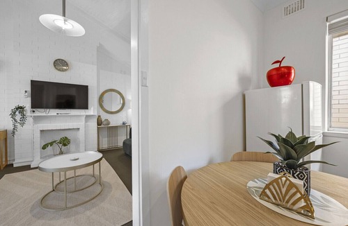 West Beach Apartment | Pure sunset bliss in West Beach, experience with friends or family