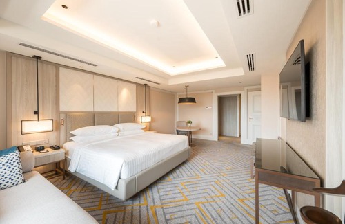 Putrajaya Hotel | Putrajaya Marriott Hotel