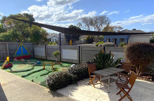 Torquay House | Putt the Sands!