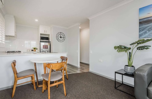 Centennial Park Hotel | Quality Apartments Banksia Albany