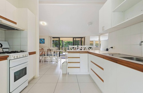 Moreton Island House | Quandamooka Beach House @ Bulwer