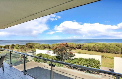 Tura Beach Apartment | Quarterdeck 3