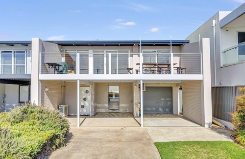 Aldinga Beach House | Queensland South ~ Aldinga Beach - Beachfront Bliss with Stunning Sea Views