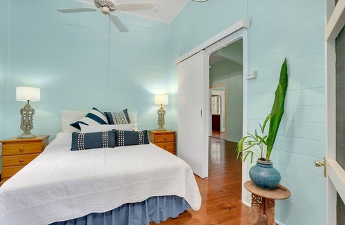 Machans Beach House | Queenslander on Marshall