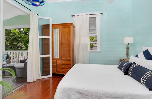 Machans Beach House | Queenslander on Marshall