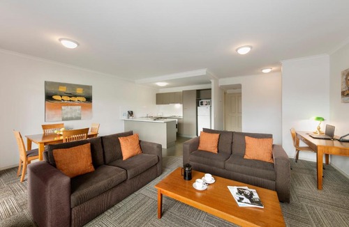 Golden Square Apartment | Quest Bendigo