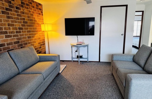 East Tamworth Apartment | Quiet 2bdrm Retreat in Tamworth