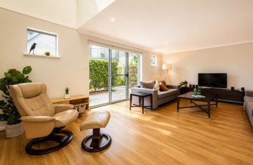 Broadwater House | Quiet Coastal Country Days