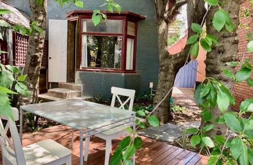 Brunswick North Villa | Quintessential Brunswick retreat
