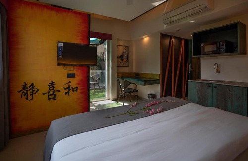 Baner Hotel | RA Residence