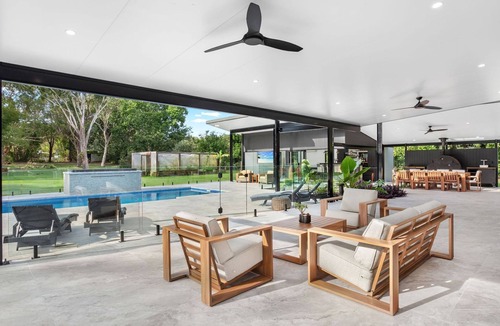 Tuncurry House | Racecourse Resort - acerage with a pool.