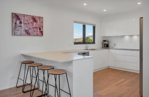 East Jindabyne Apartment | Rainbows in Jindabyne