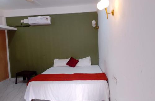 Arambol Hotel | Raj hotel