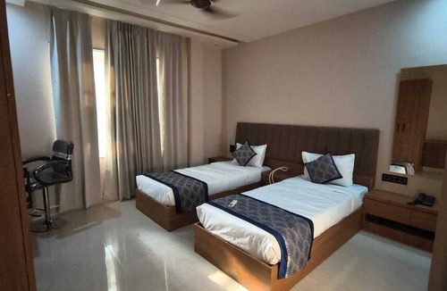 Kushinagar Hotel | Raja Krishna Mahal