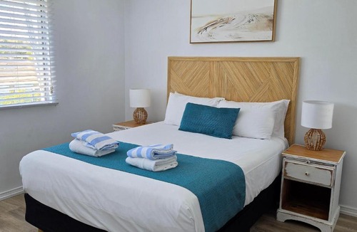 Urangan Resort | Ramada Encore by Wyndham Whale Cove