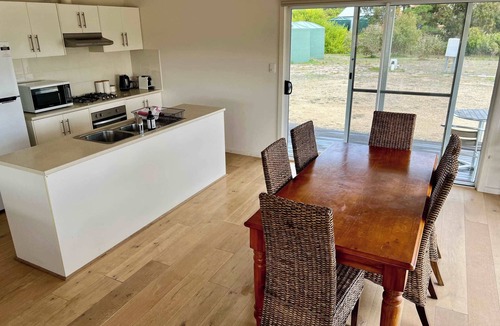 Waterhouse House | Ramblers Croft- WiFi, Pet friendly outside