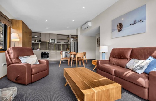 Crackenback House | Rathden | Crackenback | Cosy Retreat