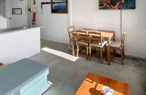 Jindabyne Apartment | Razorback 4 - Centrally located, self-contained 1 bedroom
