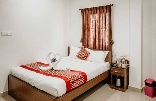 Perundurai Hotel | RD Hotel Head Office