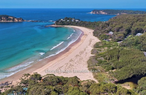 Rosedale House | Reads at Rosedale beach house