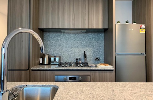 Carlton South Apartment | Readyset Swanston Central Melbourne