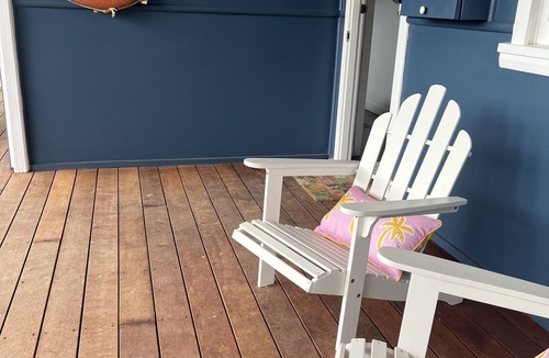 Augusta House | Recently renovated Beach house Close walk to shops, pubs and beach.