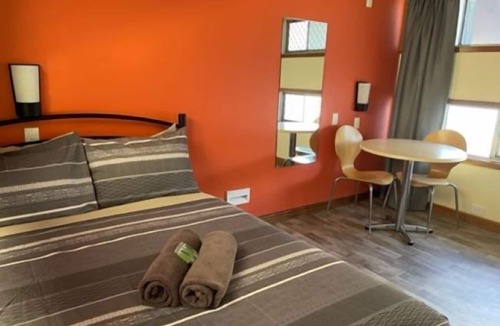 Alice Springs Hostel | Red Rock Hostel