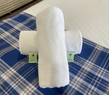 Proserpine Hotel | Reef Gardens Motel
