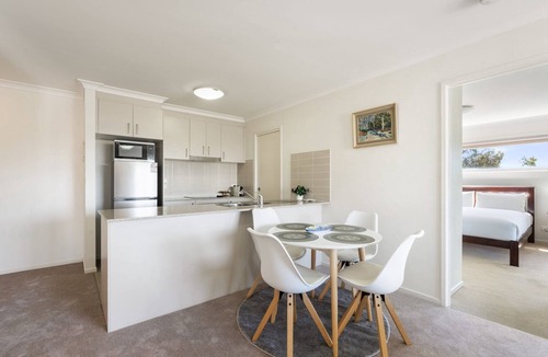 Franklin Apartment | Relaxed 2BR, 2BTH Apartment with Balcony & Parking